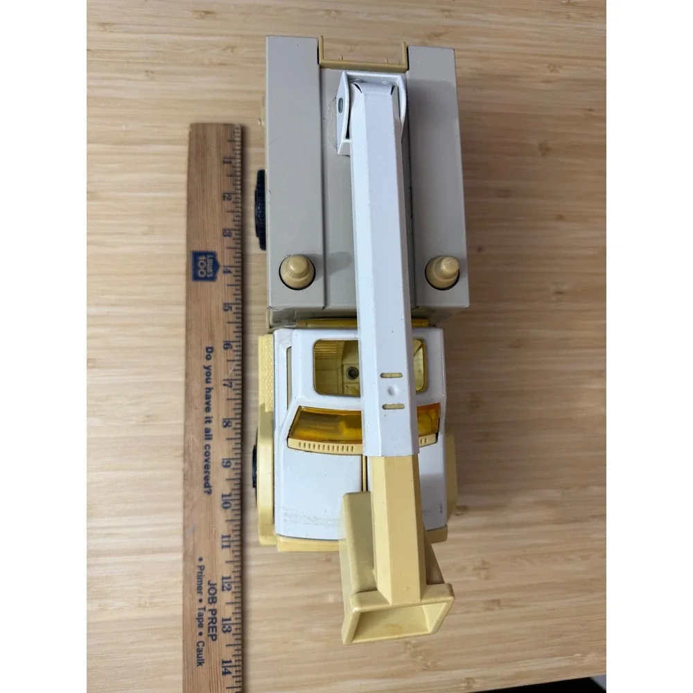 Vintage Tonka Bell System Utility Bucket Truck Pressed Steel Toy White Tan
